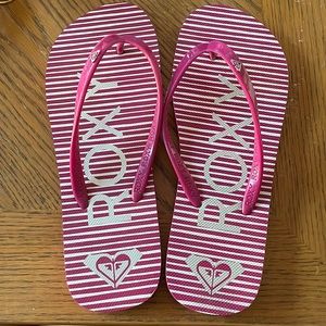 Roxy Flip Flops Size 6